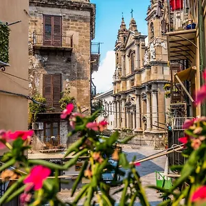 Charming Studio In The Heart Of Historic Center Palermo